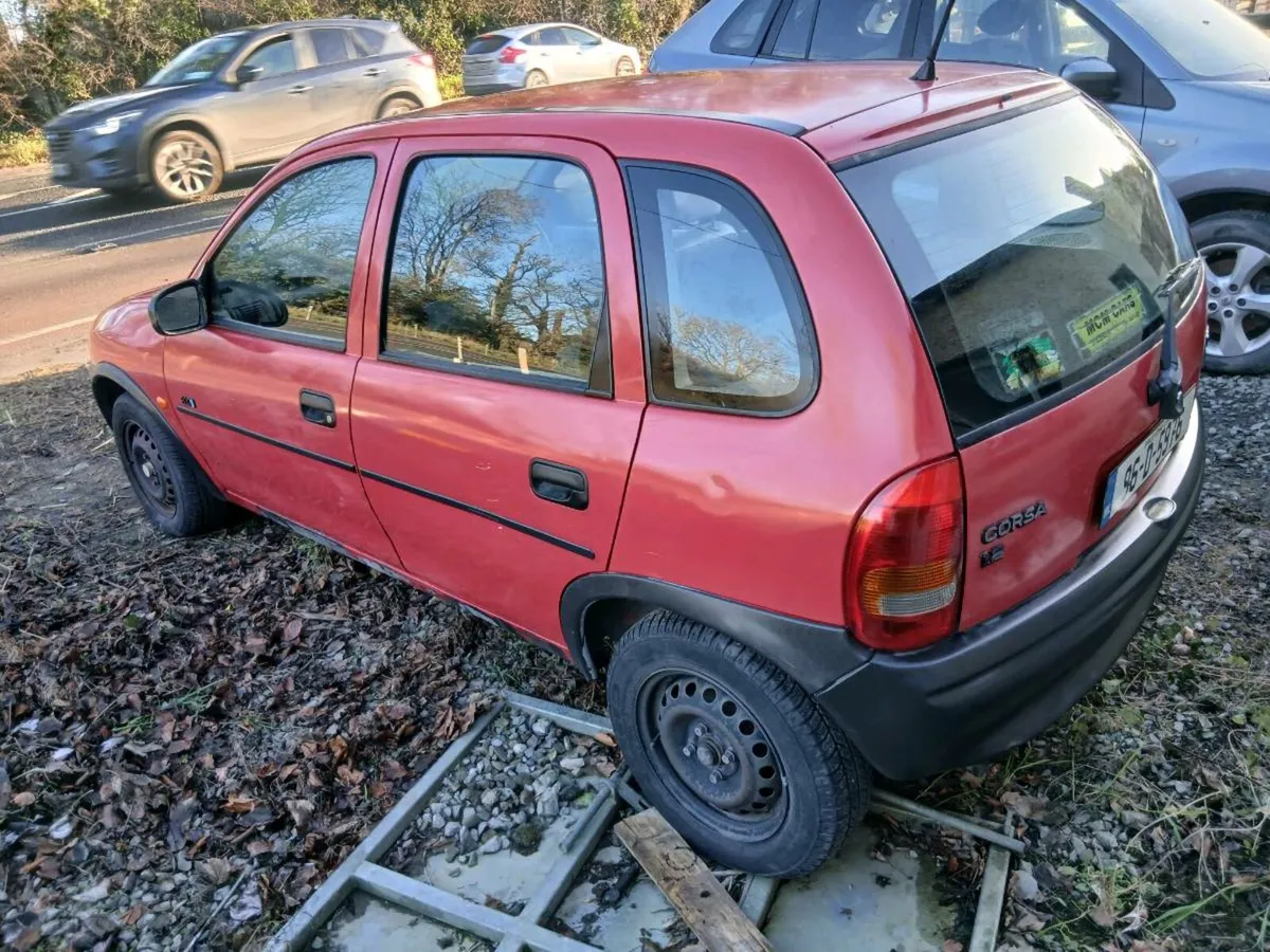 1996 opel corsa vintage 30 years old 1.2 1 owner - Image 4