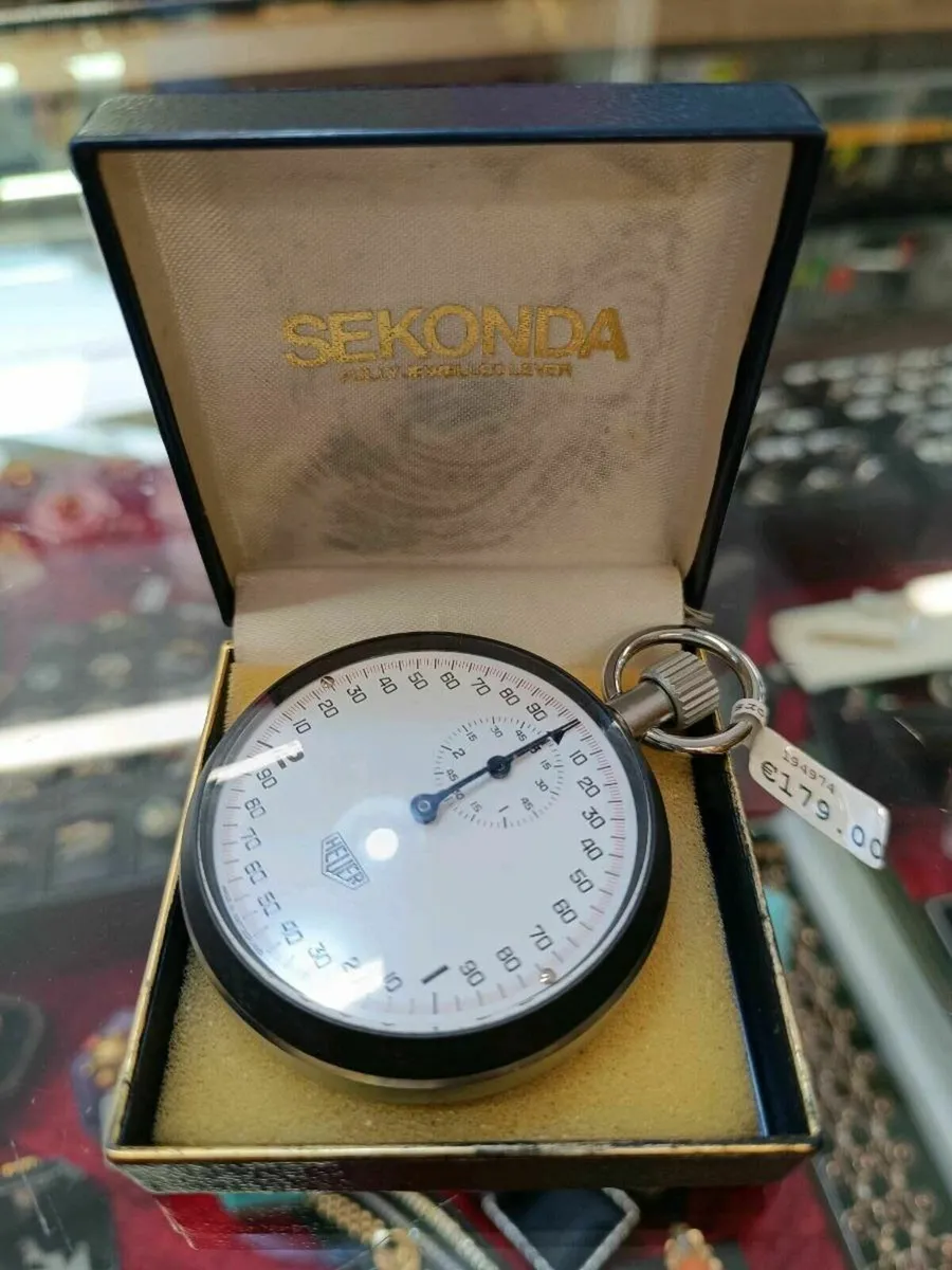 Vintage Heuer Stopwatch with Box - Image 4