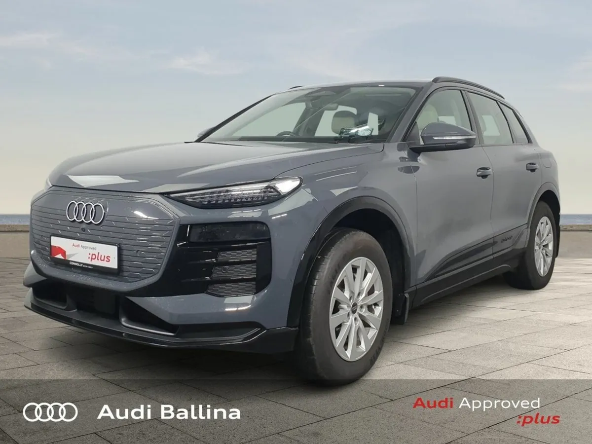 Audi Q6 e-tron PERFORMANCE ADVANCE With Upgraded S - Image 4