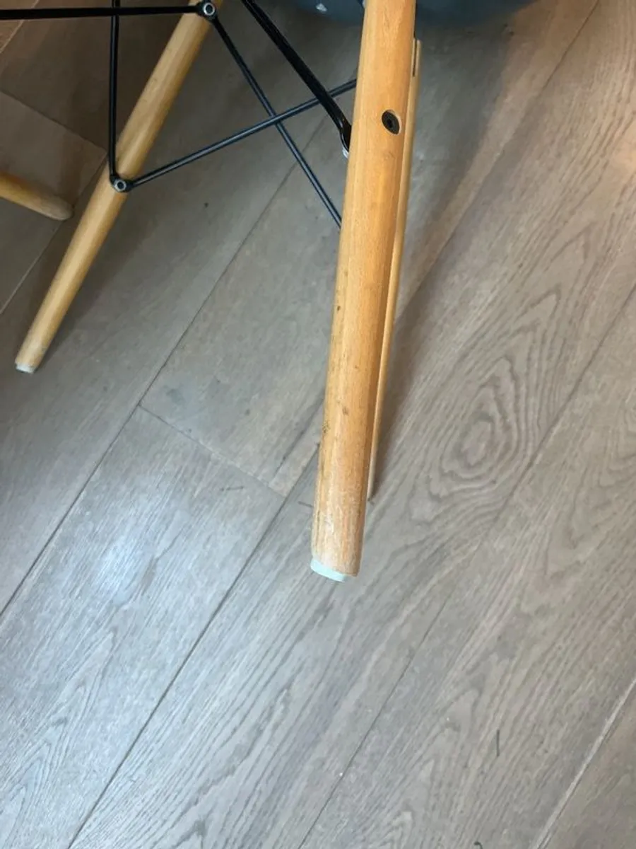 Eames style dining chairs x6 - Image 3