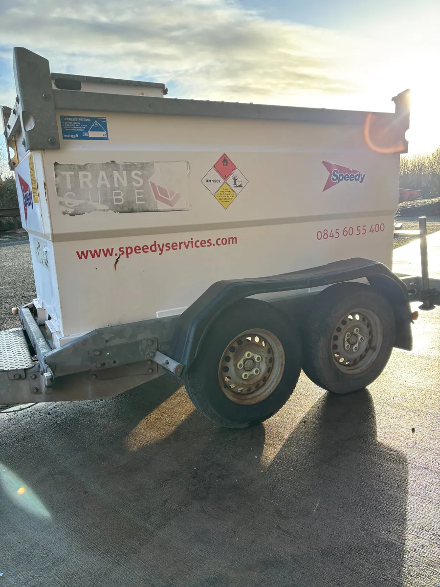 Western Transcube 2000L Bunded Diesel Bowser - Image 3