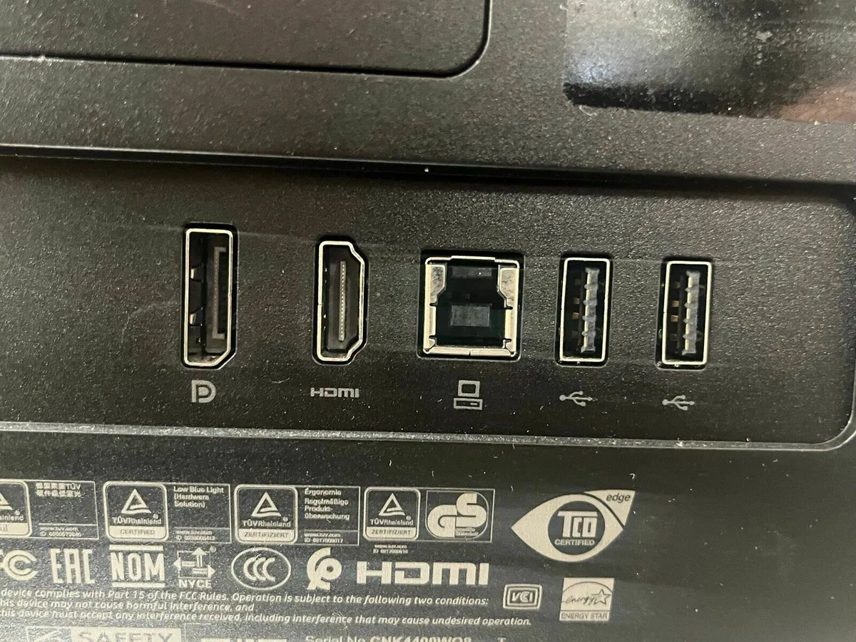 HP 24” Monitor - Image 3