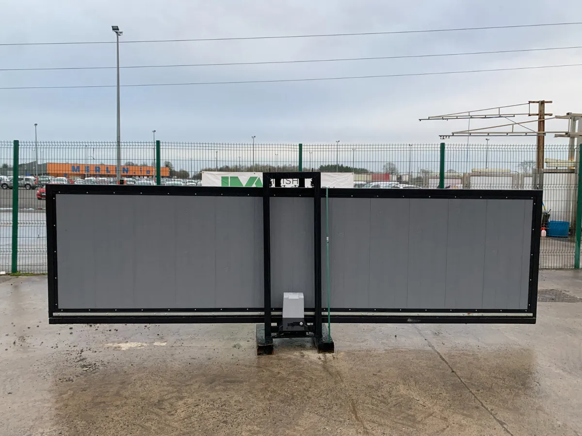 NEW/UNUSED 16FT  ELECTRIC CANTILEVER SLIDING GATE - Image 1
