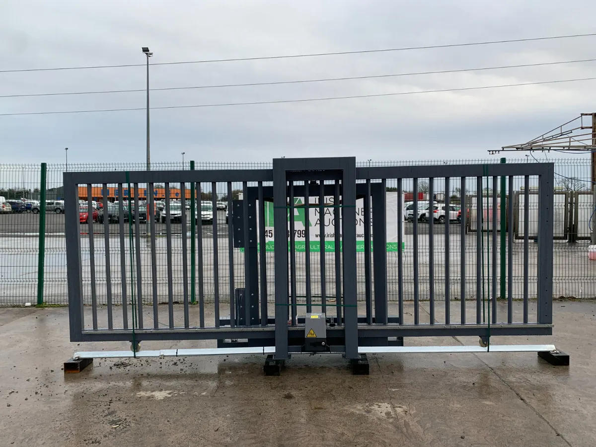 NEW/UNUSED 20FT ELECTRIC SLIDING GATE FOR AUCTION - Image 1