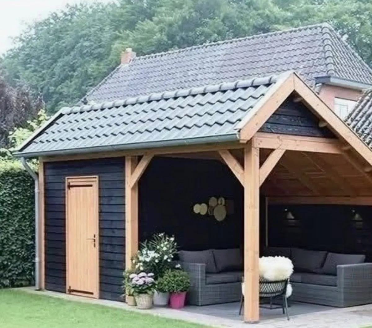 Garden shed/pergola - Image 1