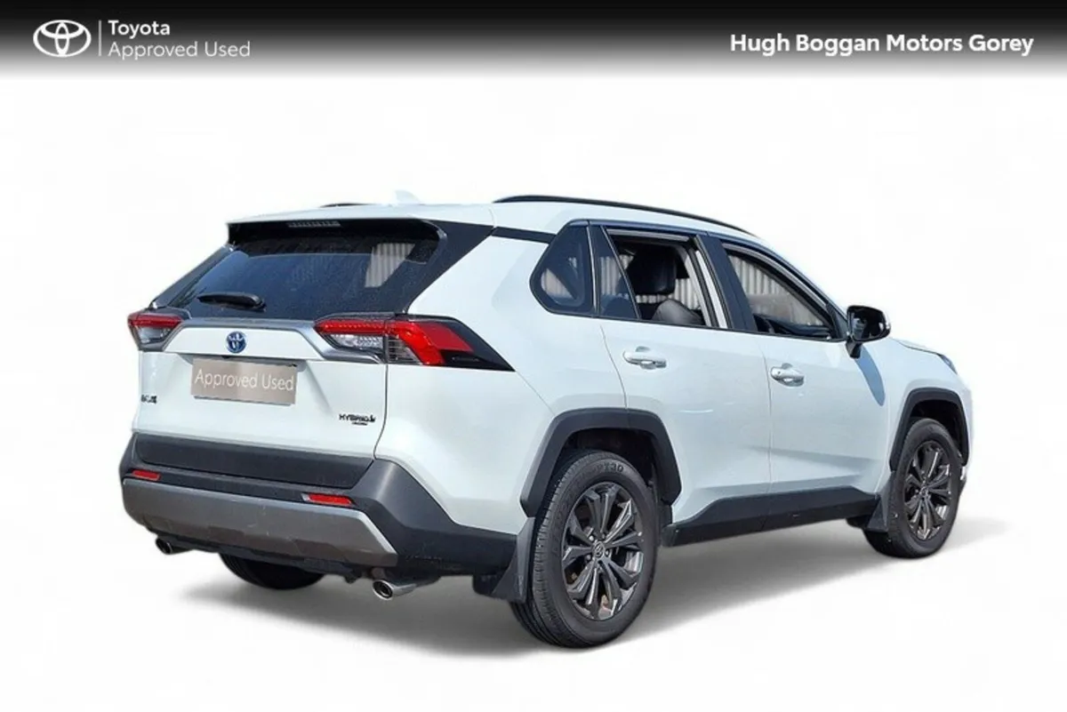 Toyota RAV4 RAV4 HYBRID SOL 4DR AUTO - Image 2