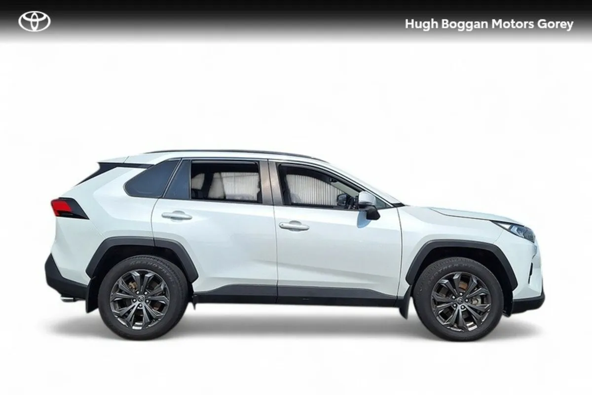 Toyota RAV4 RAV4 HYBRID SOL 4DR AUTO - Image 3