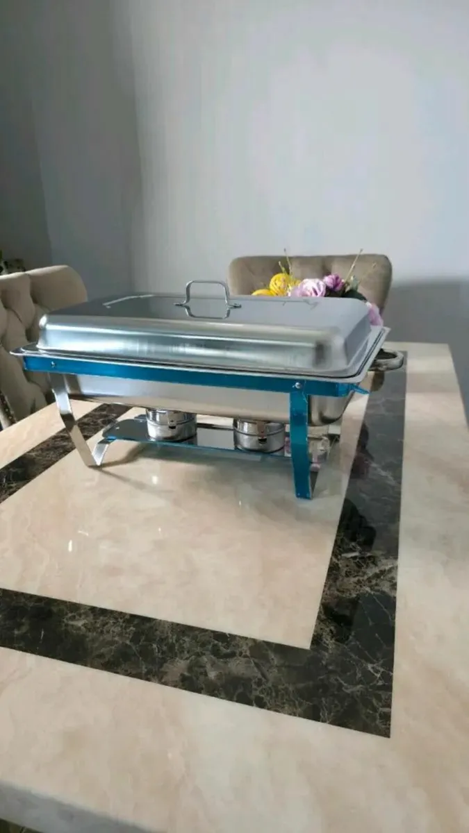 Chafing Dishes food warmer brand new - Image 1