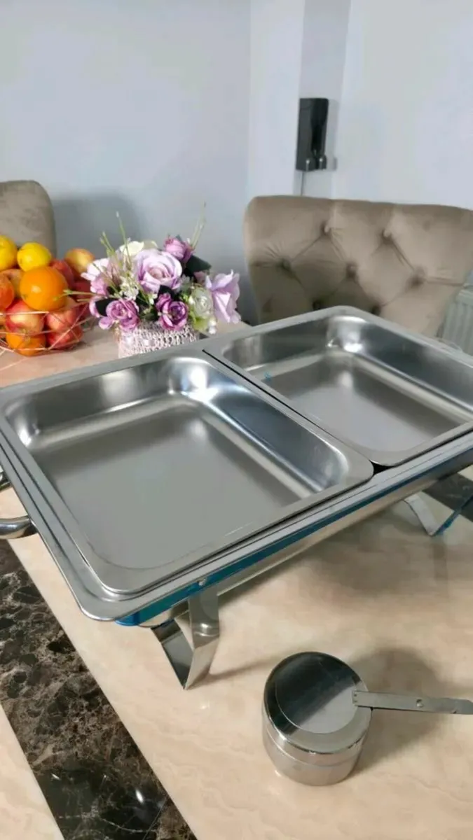 Chafing Dishes food warmer brand new - Image 3