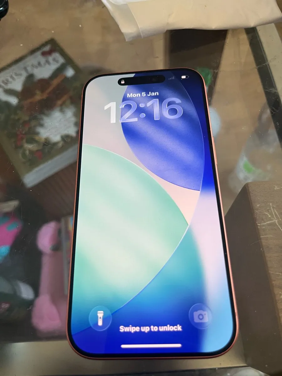 iPhone 17 pro - Image 2