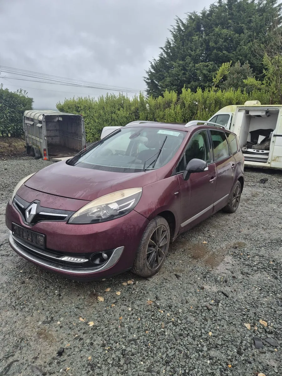 Renault Scenic - Breaking only - Image 4