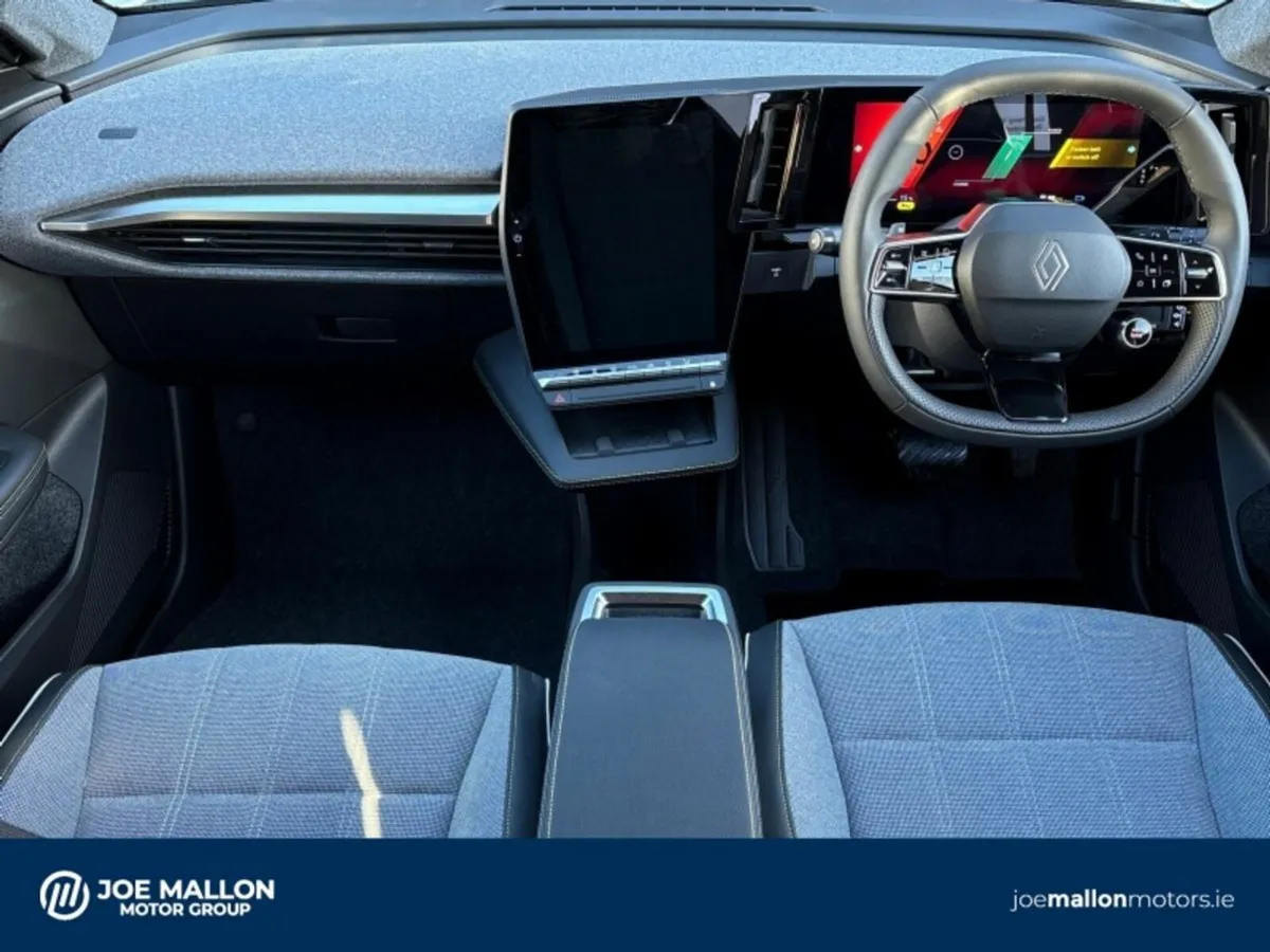 Renault Scenic techno 87kWh 220hp - Image 4