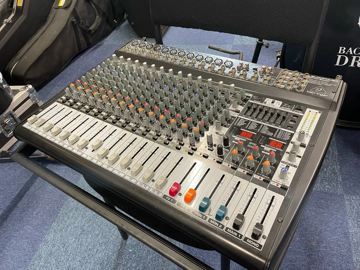 Behringer PMP6000 Mixer - Image 1