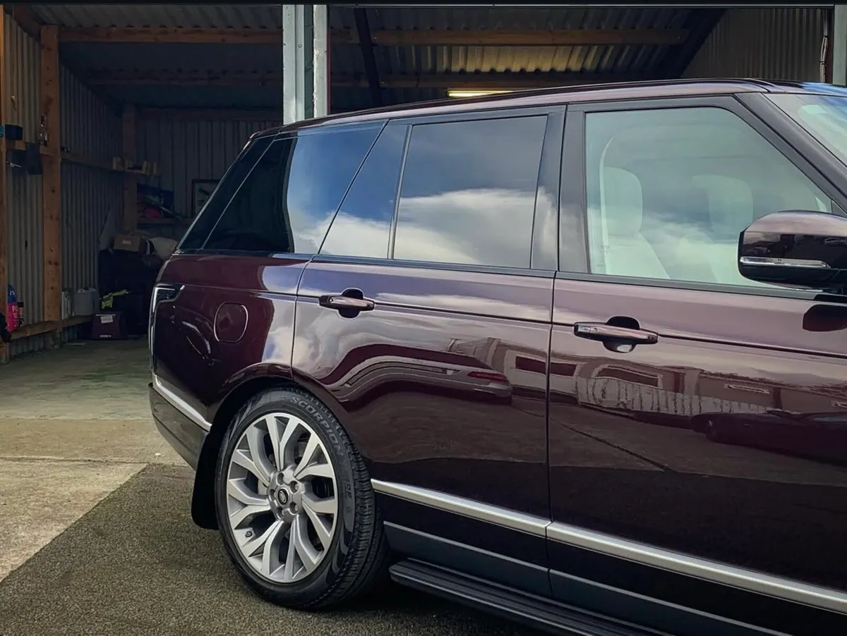 Land Rover Range Rover Autobiography - Image 4