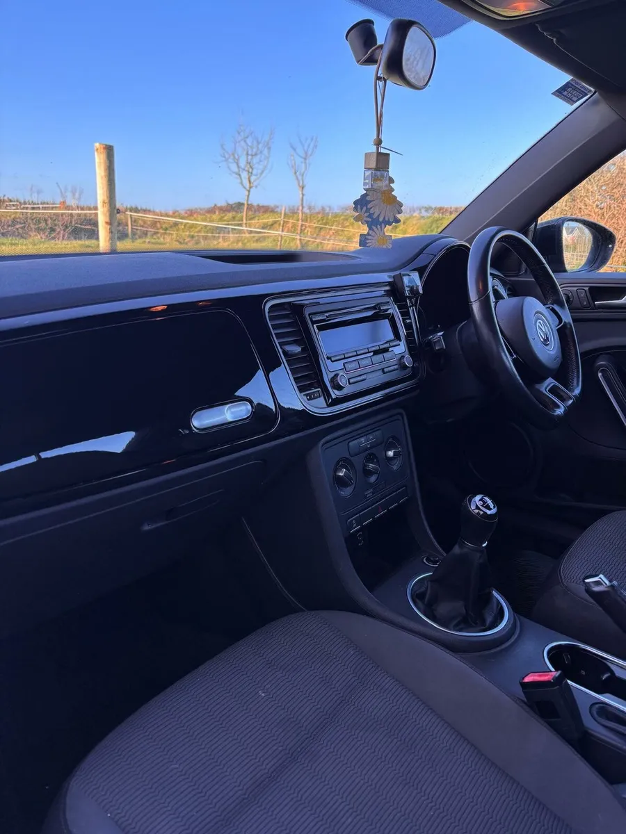 VW Beetle 1.6TDI - Image 4