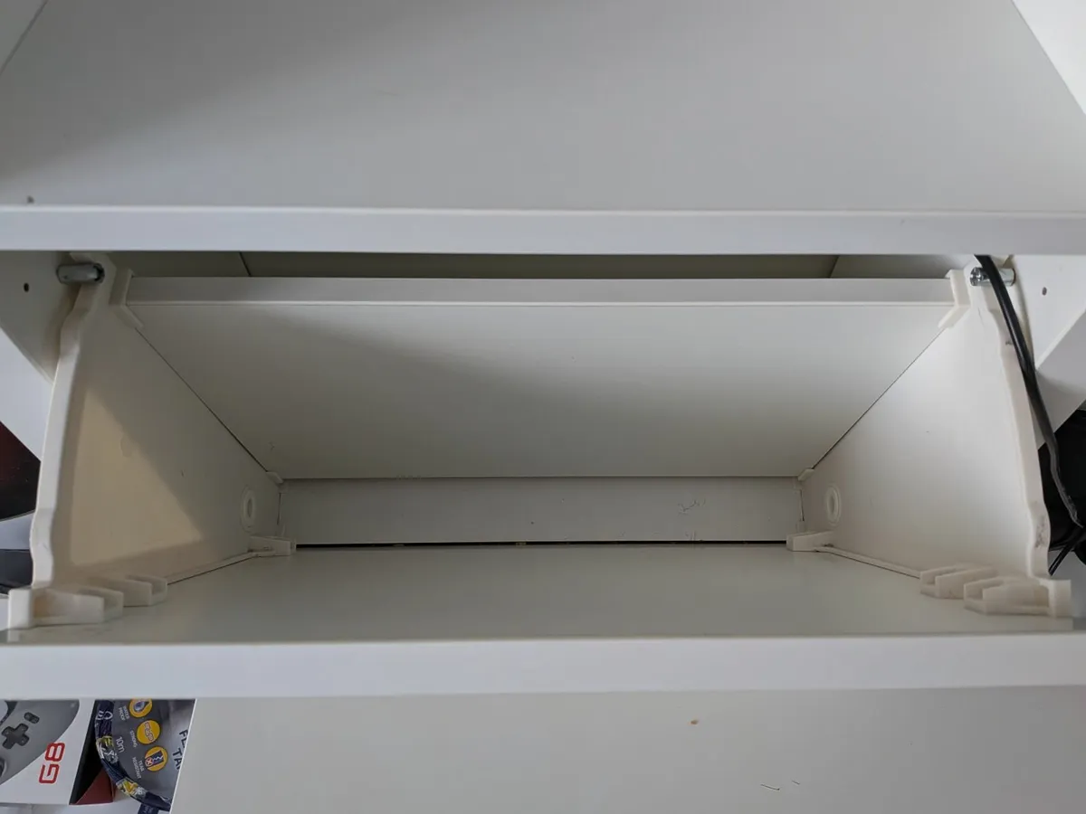 IKEA MICKE Corner Desk (100cm x 142cm) - Image 4