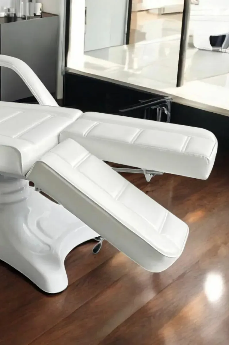 Hydraulic Chair with Articulated Legs - Image 2