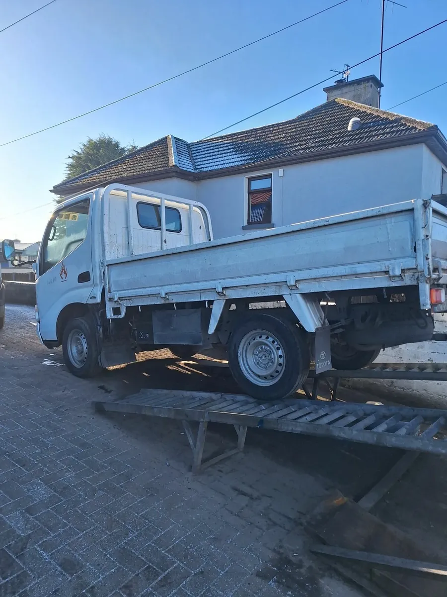 Toyota Dyna 2002 - Image 1