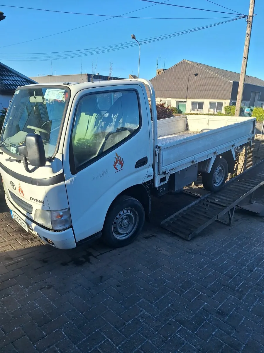 Toyota Dyna 2002 - Image 4