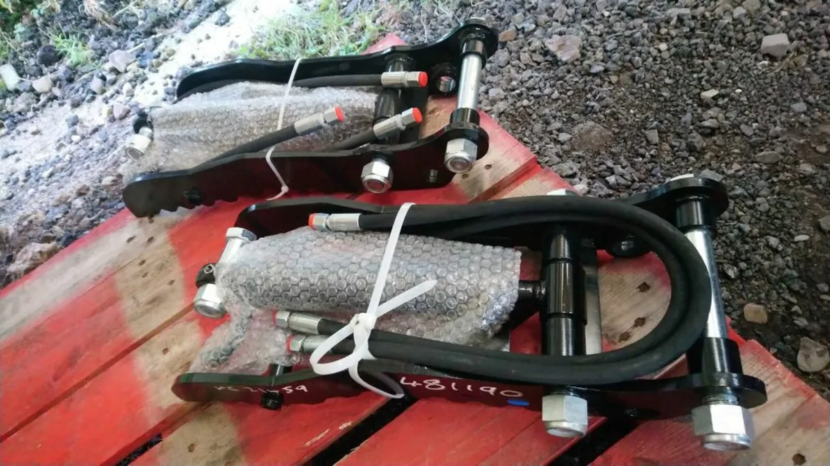 JPC MIVA HYDRAULIC THUMB KITS 25mm pins - Image 1