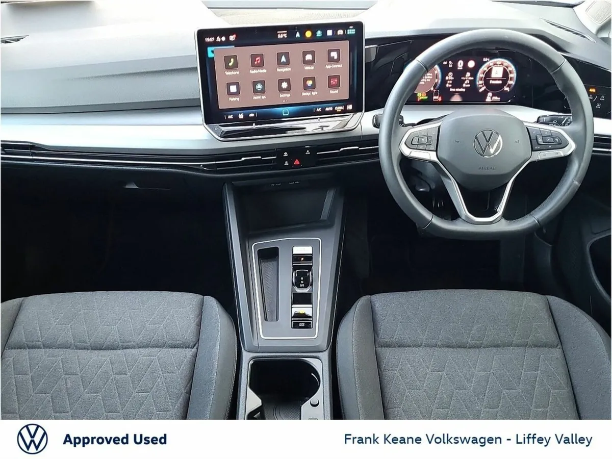 Volkswagen Golf EDITION 75 AUTO 1.5 MHEV 116HP *MO - Image 2