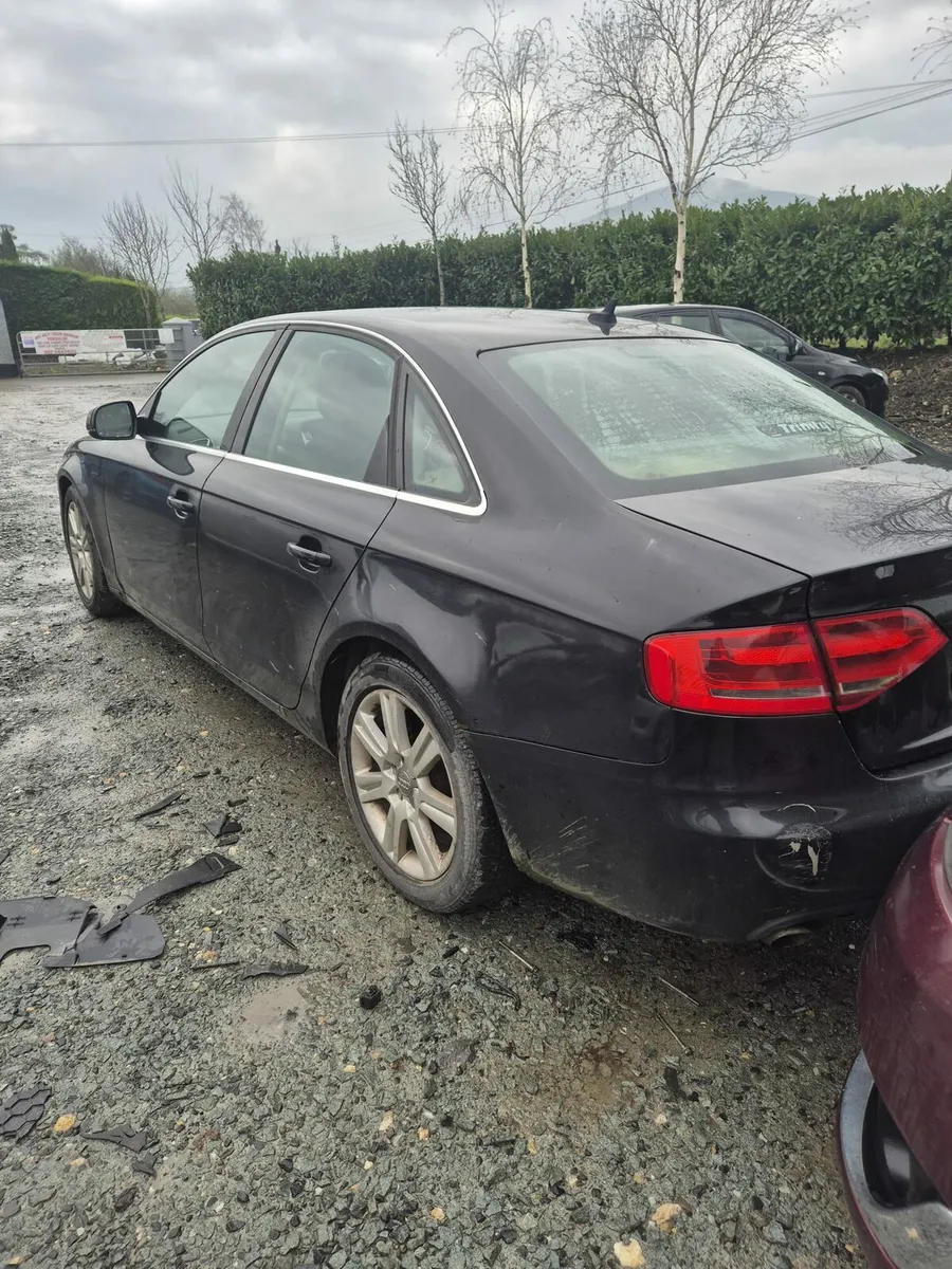 Audi A4 - Breaking only - Image 1