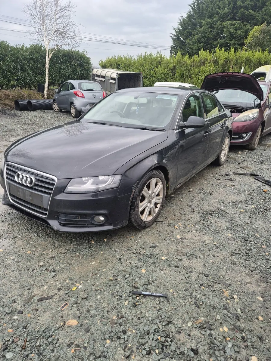 Audi A4 - Breaking only - Image 2