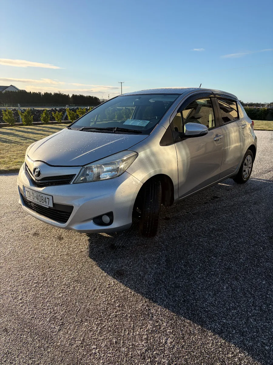 Toyota Vitz 2013 - Image 2