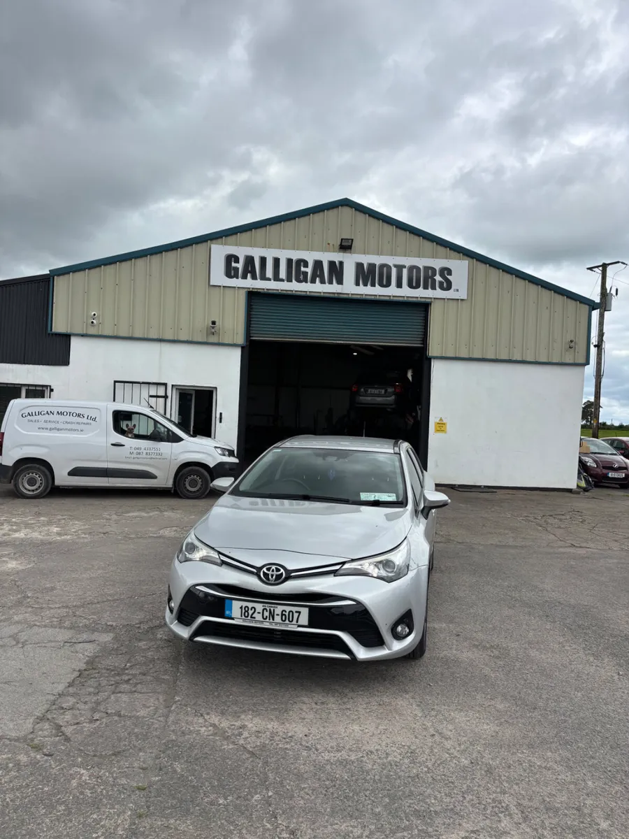 Toyota Avensis 2018 - Image 2