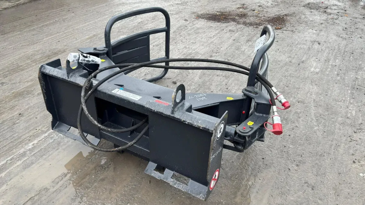 New Kovaco Hydraulic Bale Grab to suit Skidsteer - Image 3