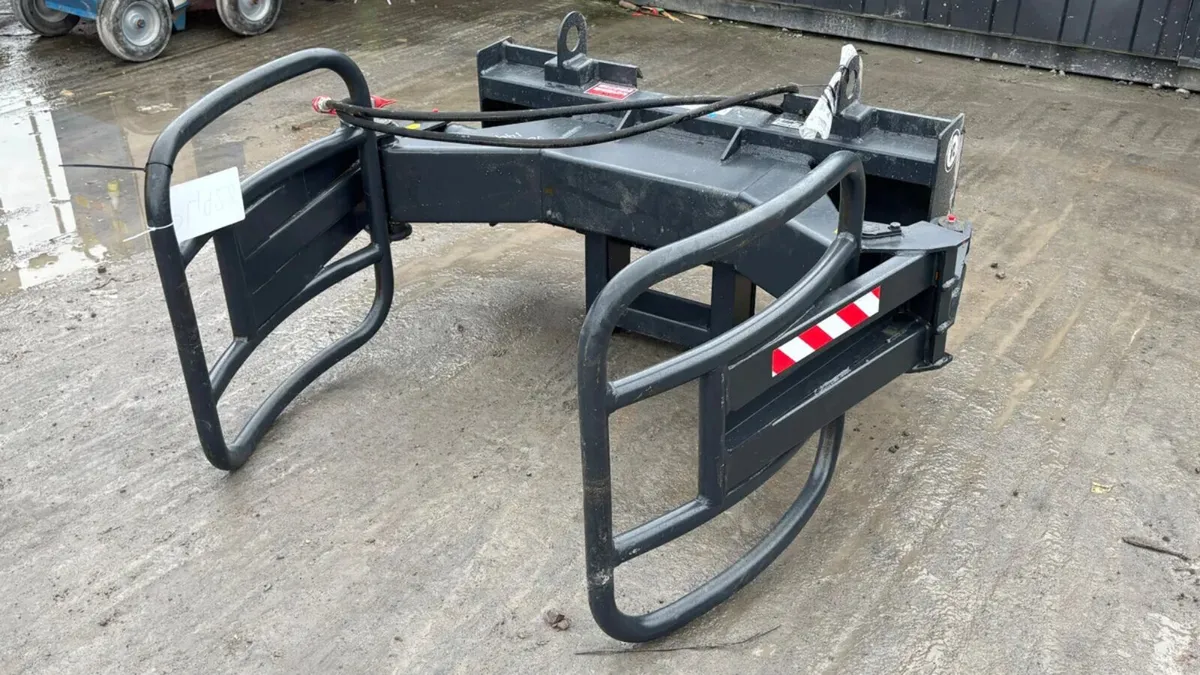 New Kovaco Hydraulic Bale Grab to suit Skidsteer - Image 4