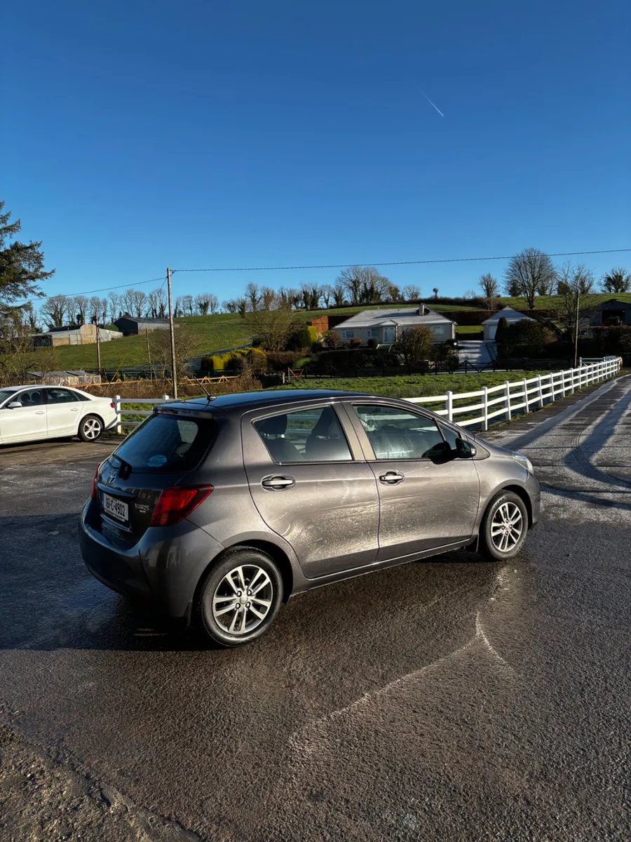Toyota Yaris 2016 - Image 4