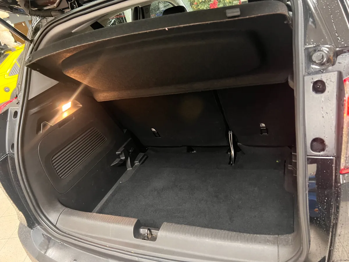 Best Value *DIESEL* Low Kms Fully Serviced Low Kms - Image 4