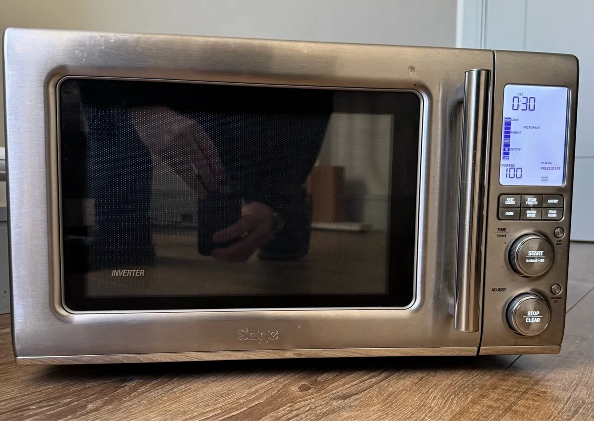 Sage Microwave Airfryer Oven combo - Image 1