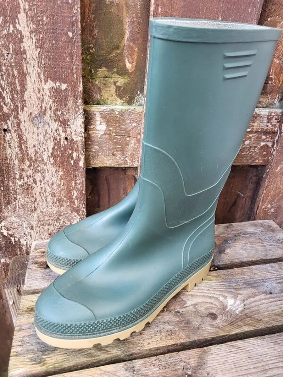 Wellington Boots - Image 2
