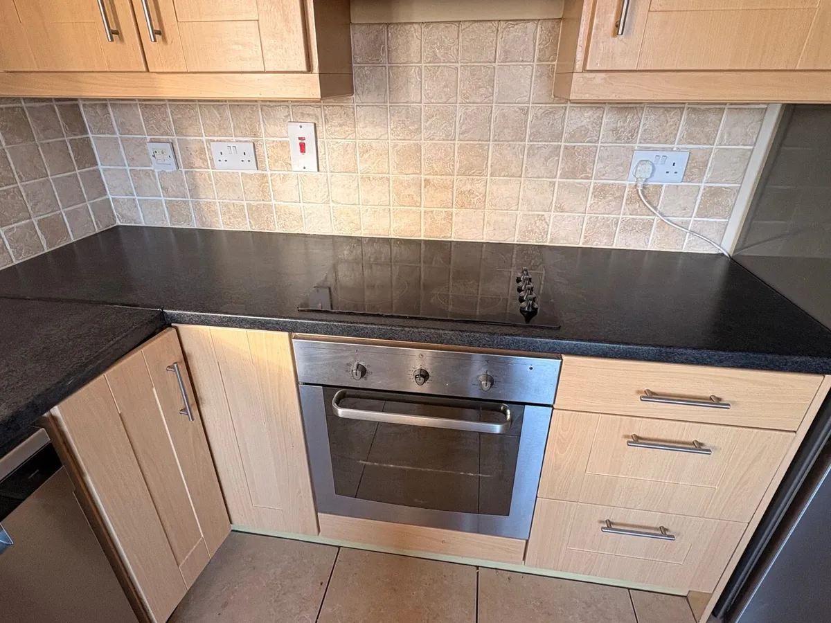 Small Kitchen - Image 3