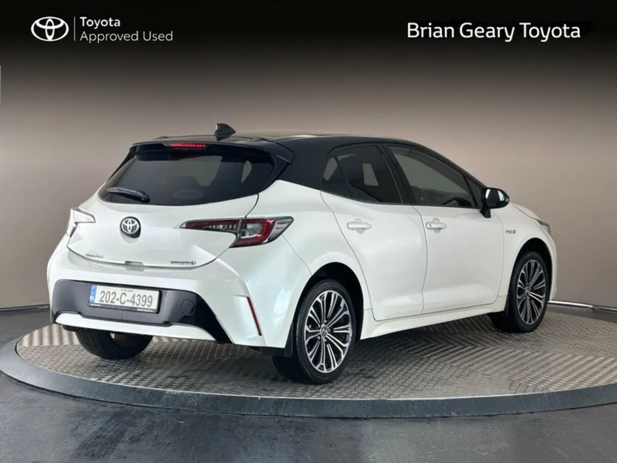 Toyota Corolla HYBRID LUNA SPORT H/B - Image 2