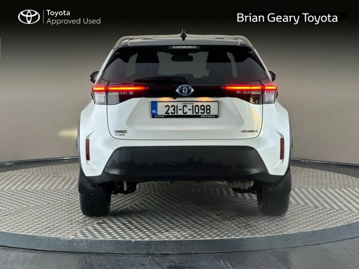 Toyota Yaris Cross LUNA SPORT - Image 4