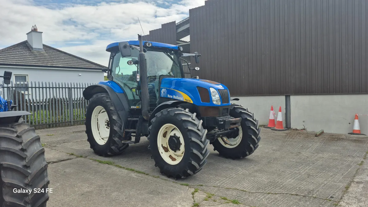 New Holland T6030 Elite - Image 3