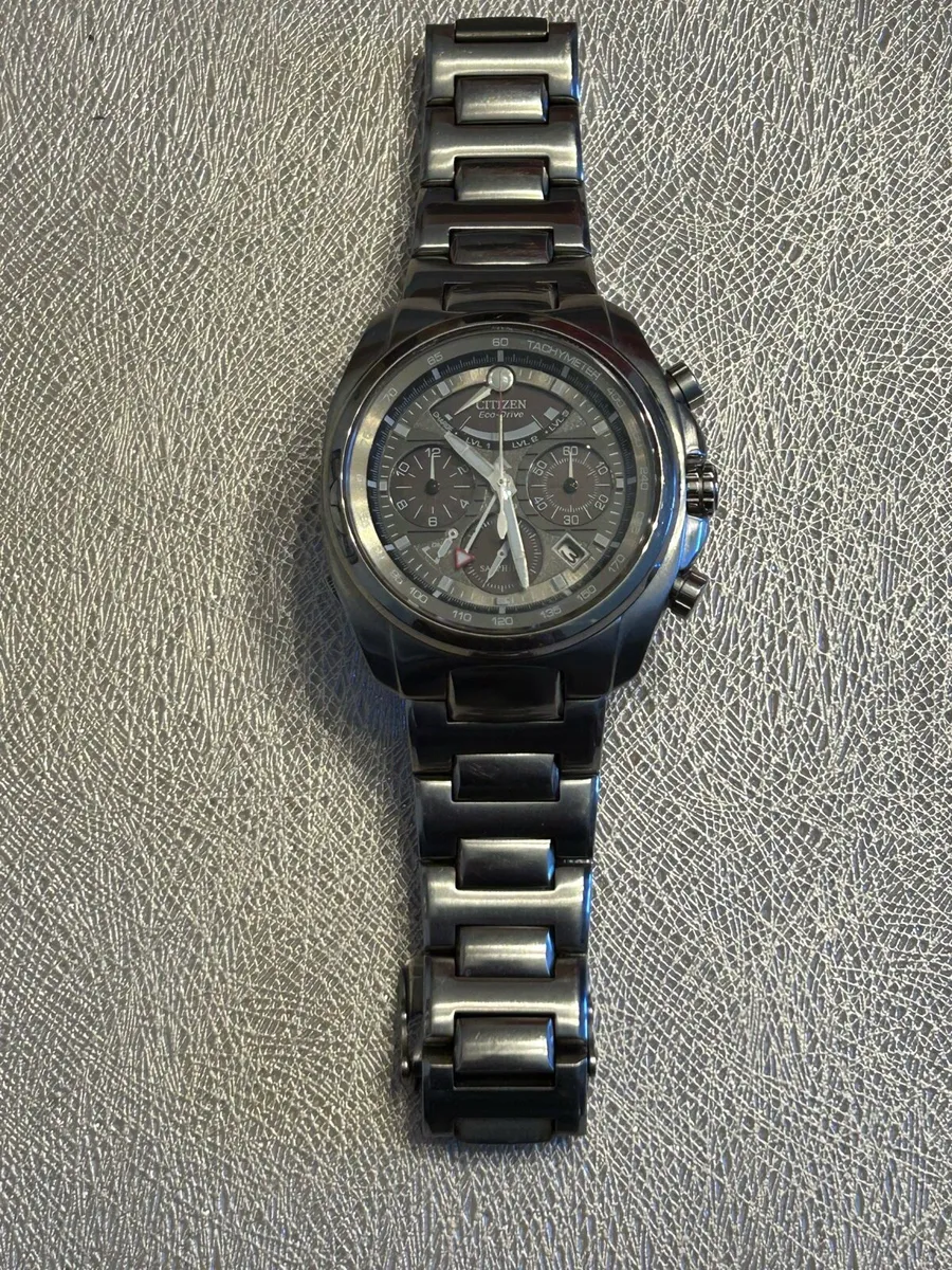 CITIZEN solar Calibre 2100 Grey Dial Chronograph - Image 2