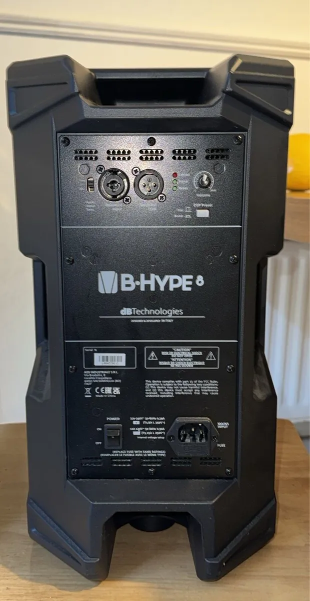 Dj Decks  ddj flx x6 + Speaker - Image 2