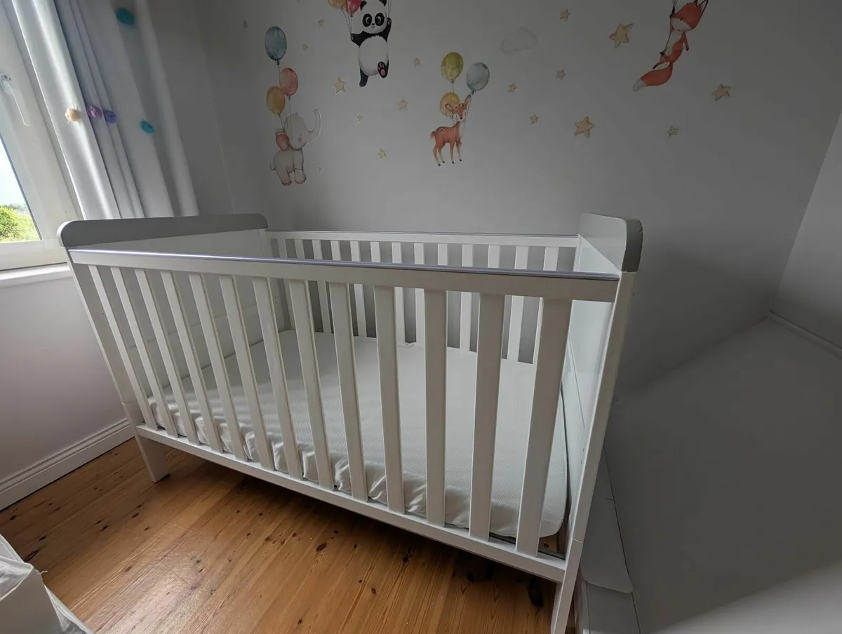 Tutti Bambini Toddler Cot with Baby Changer - Image 3