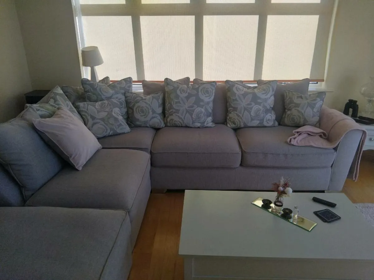 Corner sofa - Image 2