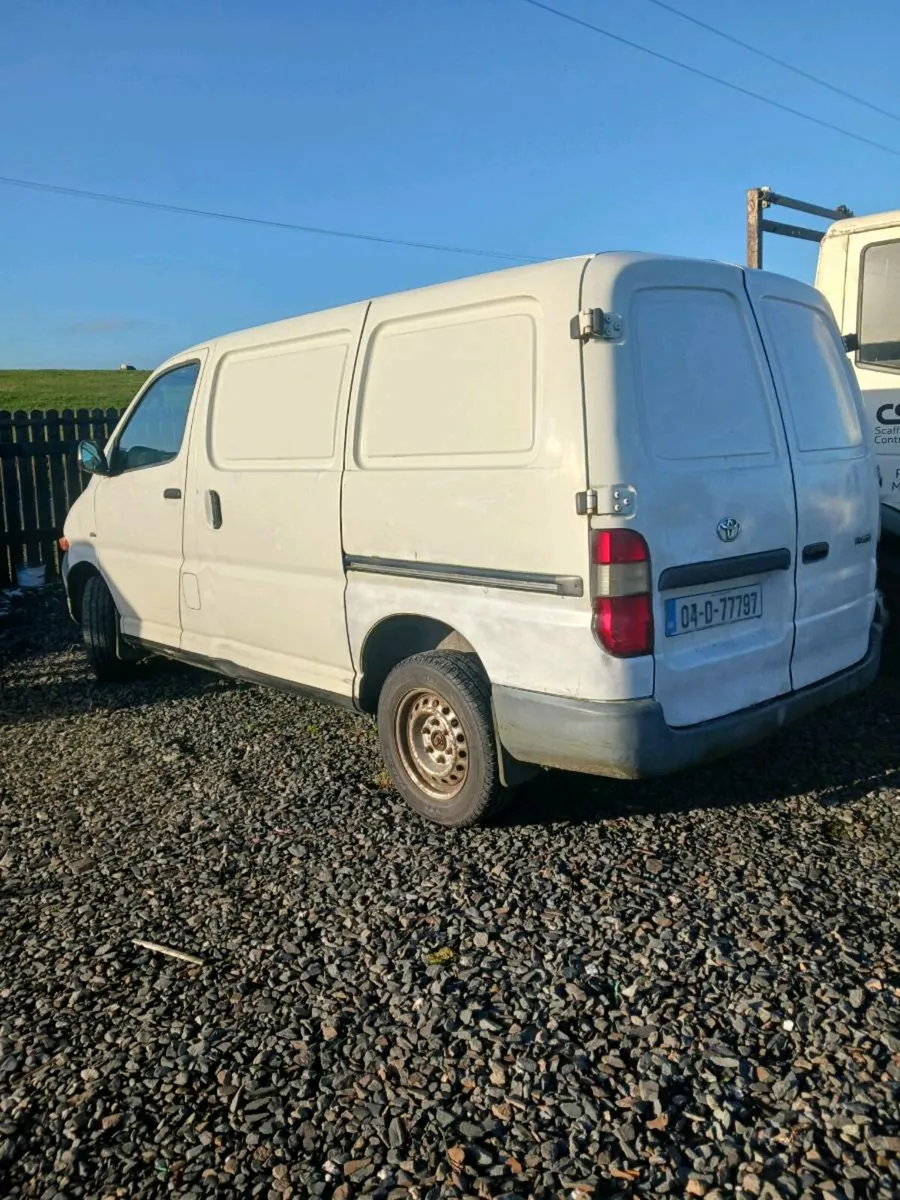 2004 toyota hiace...tested 06/2026 - Image 3