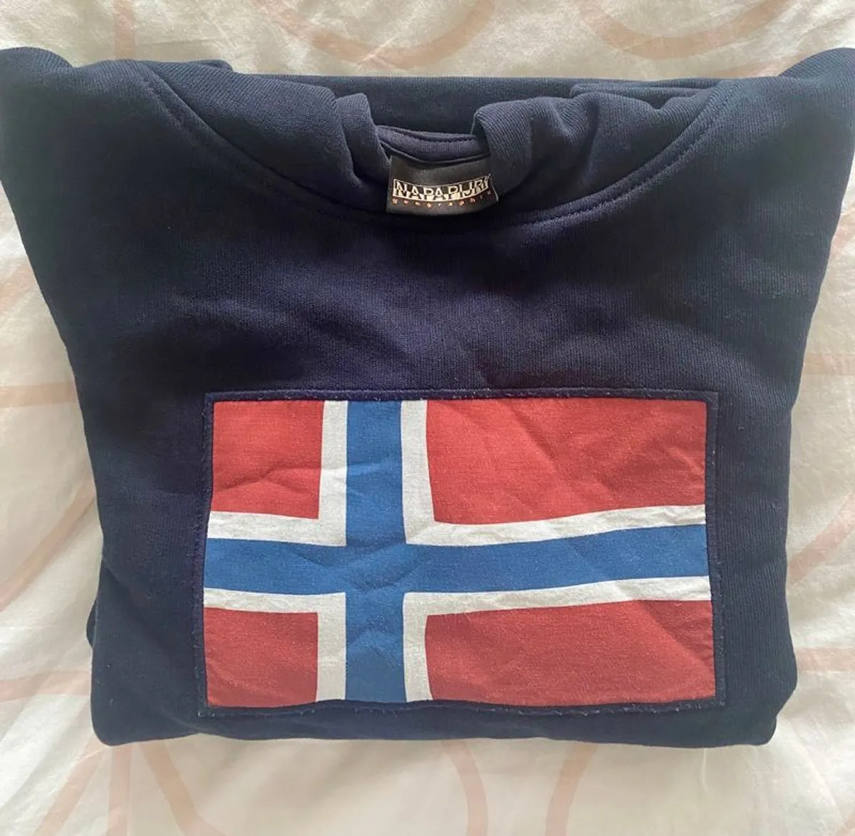 Napapijri Hoodie size 8y - Image 2