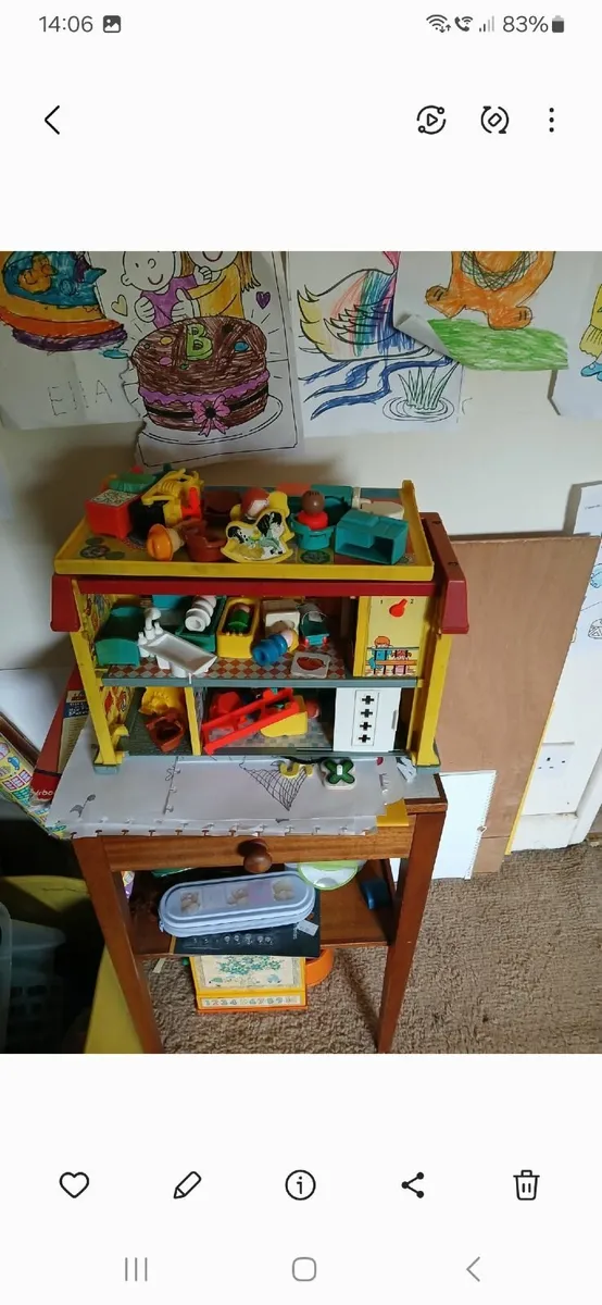 Fisherprice  dolls house