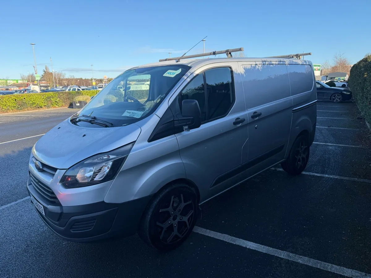 2015 Ford Transit Custom SWB - Image 2