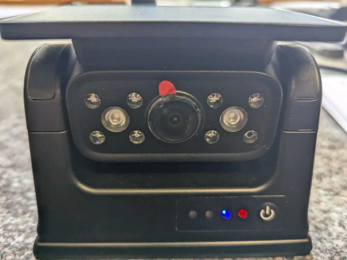 Car/van wireless reversing camera . - Image 2