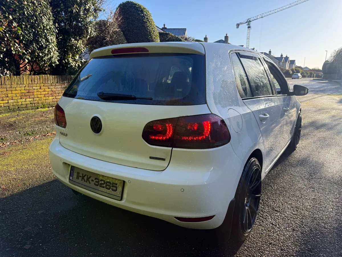 Volkswagen Golf 2011 1.6tdi Ncted & taxed - Image 4