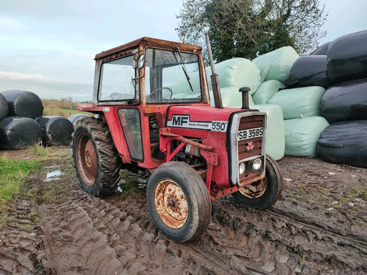 Massey 550 - Image 1
